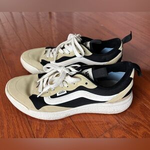 Vans Tan/Black Ultrarange Sneakers